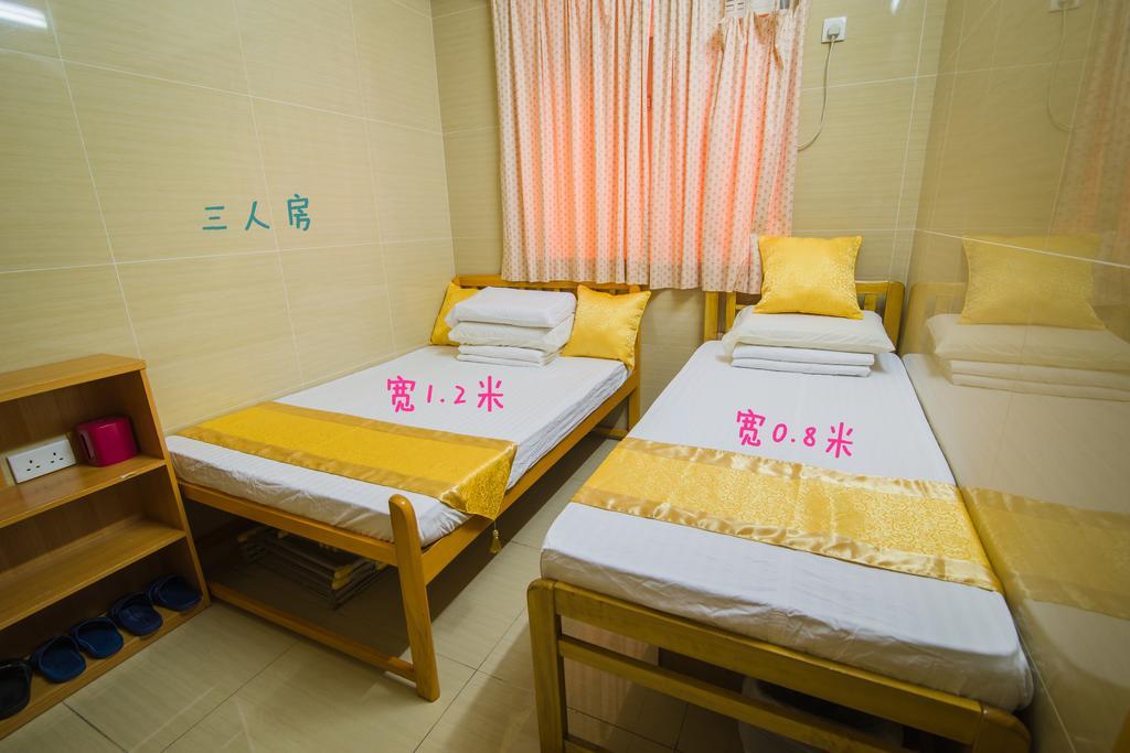 Me Easy Hostel Hong Kong Exterior photo