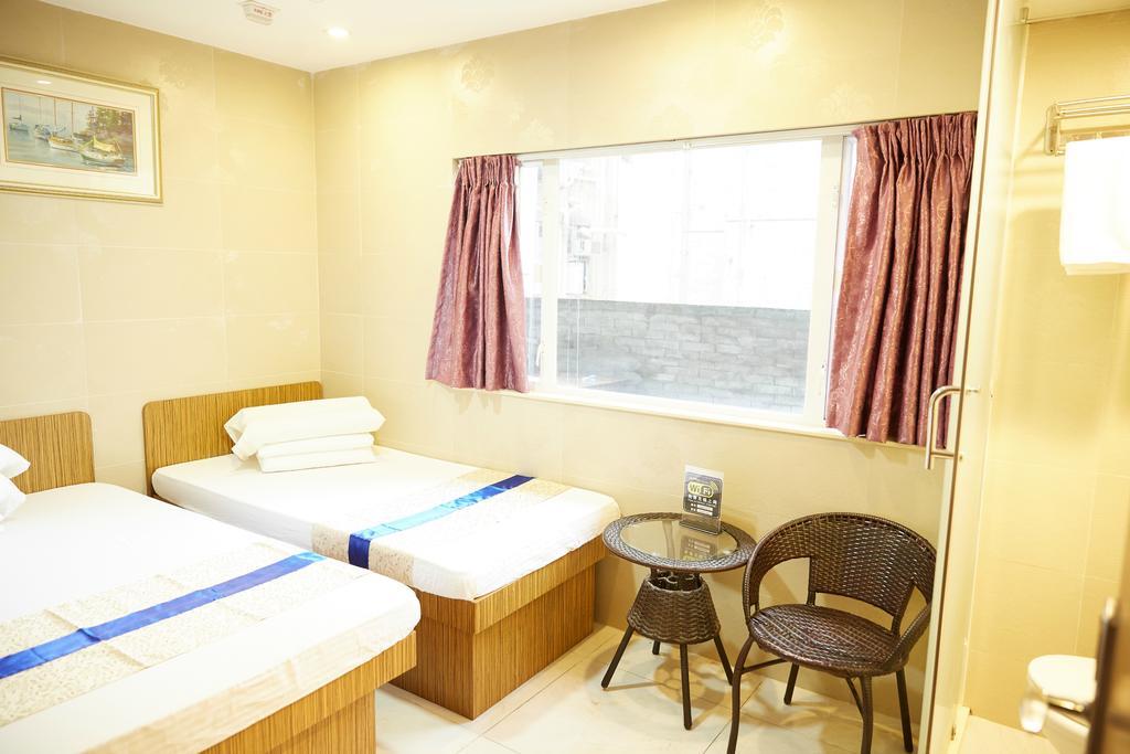 Me Easy Hostel Hong Kong Exterior photo