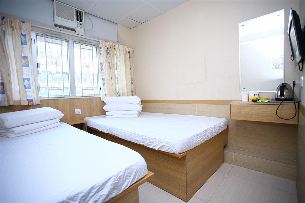 Me Easy Hostel Hong Kong Exterior photo
